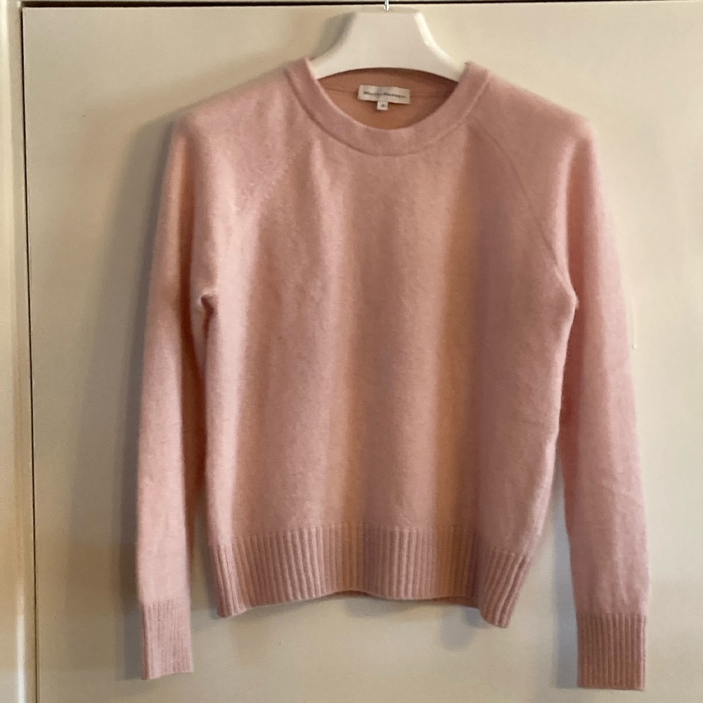 NWOT White + Warren Pink Cashmere Crew Neck Sweater